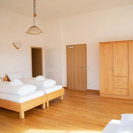 Schloss Heringen Guest house *