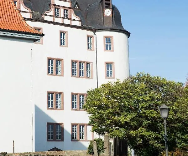 Konukevi Schloss Heringen